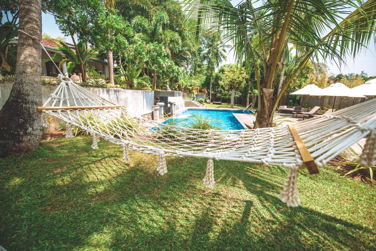 Tropical House - Jungleside Villa 히카두와 외부 사진